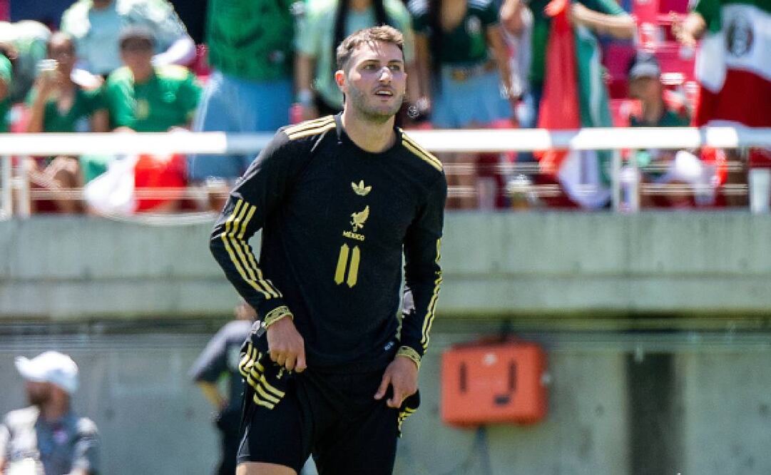 Santiago Giménez sueña en grande con el Tri: "México será campeón del Mundo" / Foto: Imago7