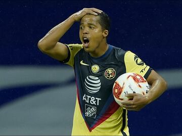 Exentrenador de Giovani dos Santos asegura que el mexicano "llegaba crudo" a los entrenamientos