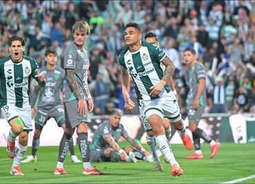 El sotanero Santos sorprende al arrebatar la racha sin derrota al León, líder del Clausura 2025