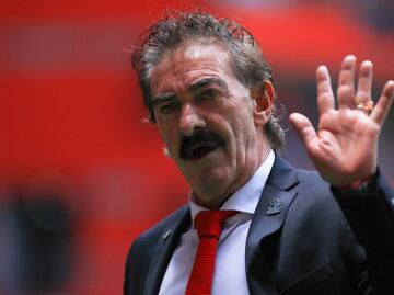 La Volpe levantó la mano para estar en la Selección Mexicana tras la salida de Laime Lozano