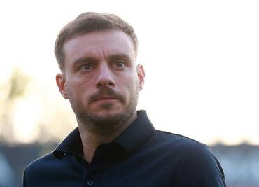 Porto presenta a Martín Anselmi con documental de TUDN y no le dan crédito