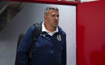 Liga MX nominó al técnico de Chivas, Óscar García, a mejor entrenador del mes y genera críticas