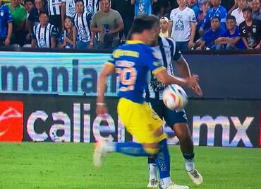 ¡Ya empezó la polémica con el América! Posible mano no señalada a favor de Pachuca