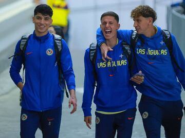 En América ya se habrían dado cuenta que Igor Lichnovsky está desconcentrado y rompiendo el vestidor