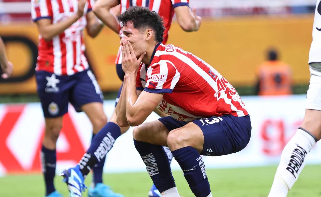 Jesús Orozco será separado del primer equipo en caso de no respetar el acuerdo. Foto: Imago7.