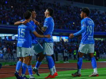 Cruz Azul venció 2-1 a León y avanza a Semifinales, donde se verá las caras con el América