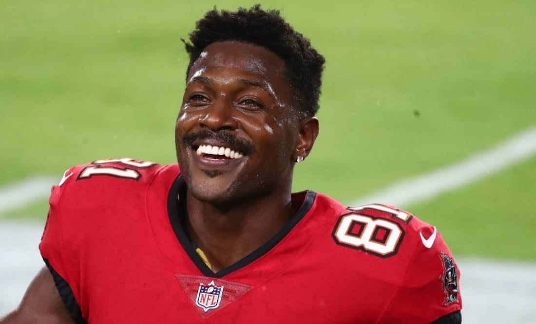 Antonio Brown. Fuente: Twitter @CtespnN