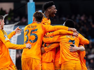 Real Madrid consigue importante ventaja en los Playoffs de la Champions League al vencer a Manchester City