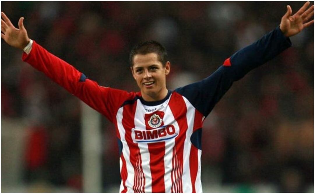 Javier Hernández con Chivas / FOTO: @Mariazelzel