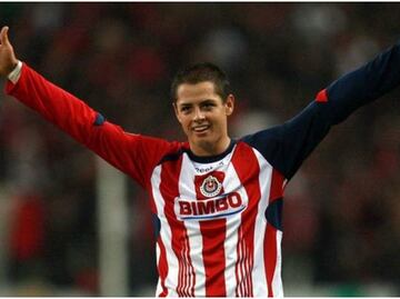 'Chicharito' podría oficializar su regreso a Chivas esta semana, redujo su salario para volver