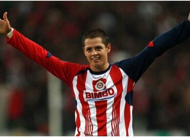 'Chicharito' podría oficializar su regreso a Chivas esta semana, redujo su salario para volver
