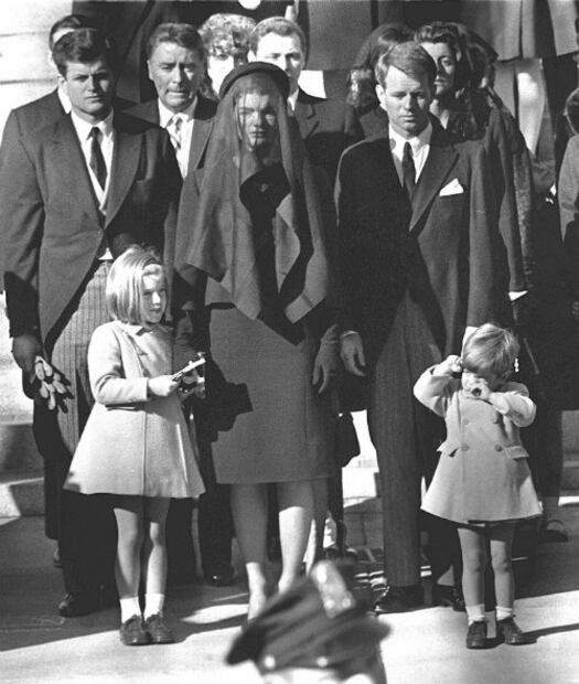 10 desgarradores datos de Jackie Kennedy tras el asesinato de John F. Kennedy
