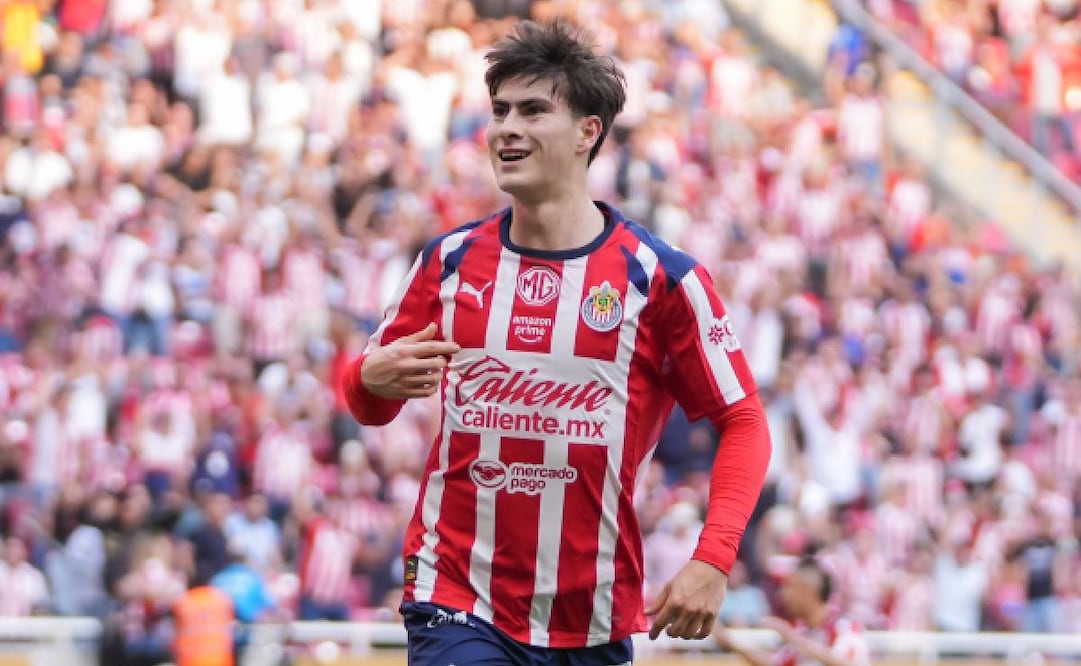 Armando González celebra su anotación ante Rayados. FOTO: Imago7