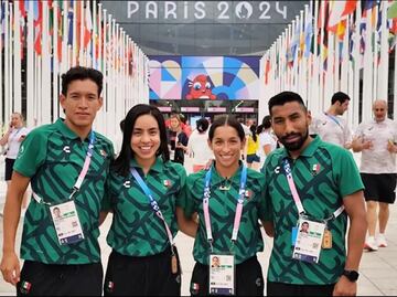 "Hemos nadado en sitios peores", Triatletas mexicanos se sinceran tras contaminación en el Río Sena