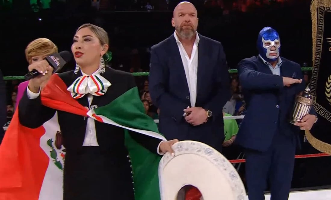 Deyra Barrera le cambia la letra al himno de México en Worlds Collide / Foto: Especial