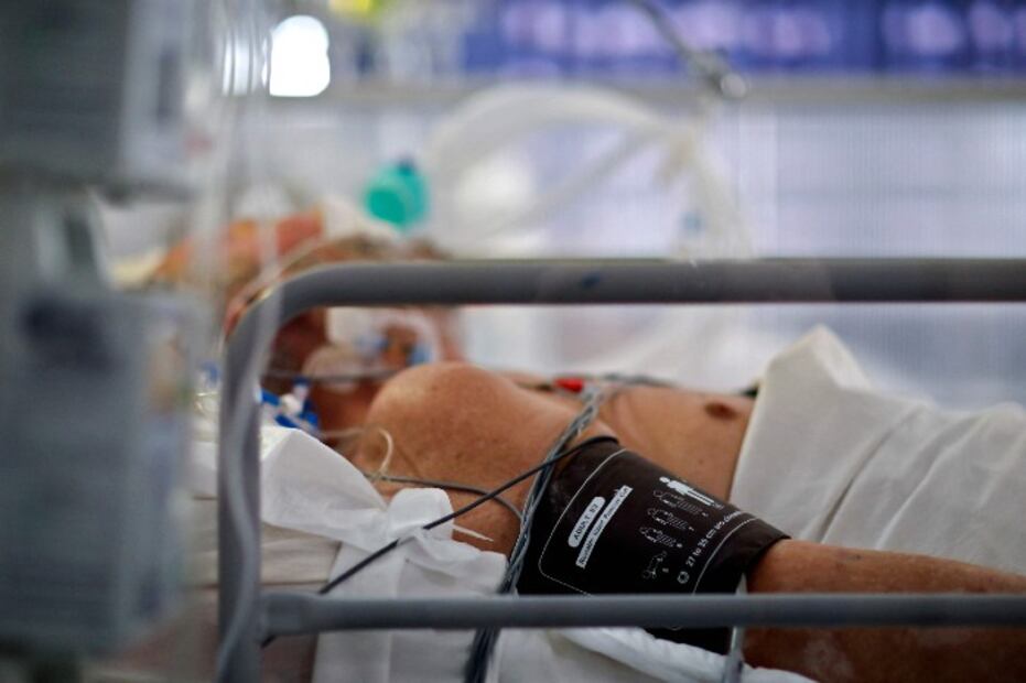 Variante Delta causa un muerto y varios infectados en boda al aire libre