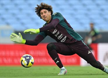 Javier Aguirre no descarta a Guillermo Ochoa del Mundial 2026: "Si está en buen nivel competirá"