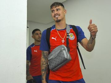 ¡Sorpresa en Chivas! Chicote Calderón fue convocado para el partido ante Tigres