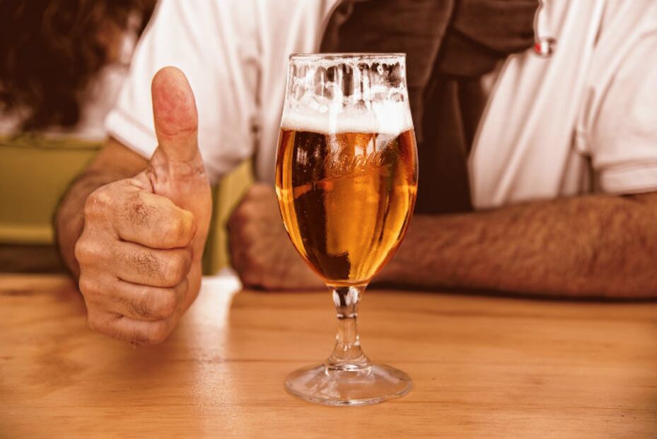 ¡Mentira! Estudio confirma que la cerveza NO provoca gases