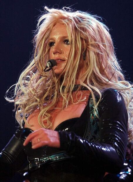 Britney Spears: 10 fotos del deterioro de la “princesa del pop”