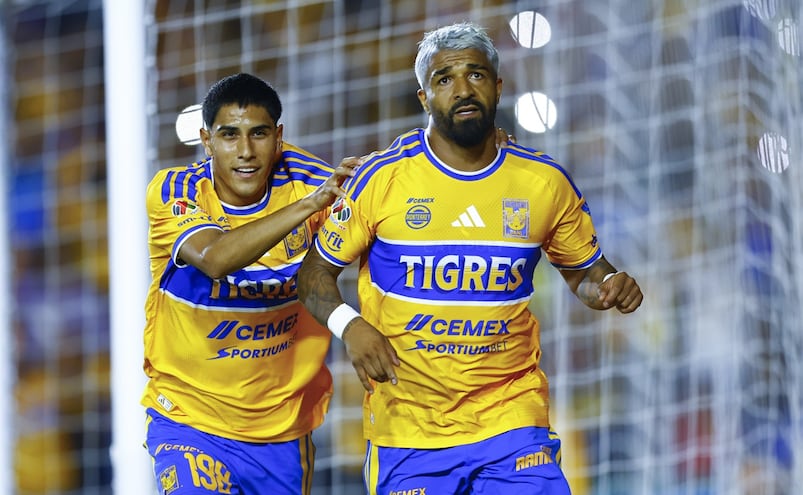 En el estreno de Vucetich, Tigres sufre ante Atlante, pero consigue su primera victoria