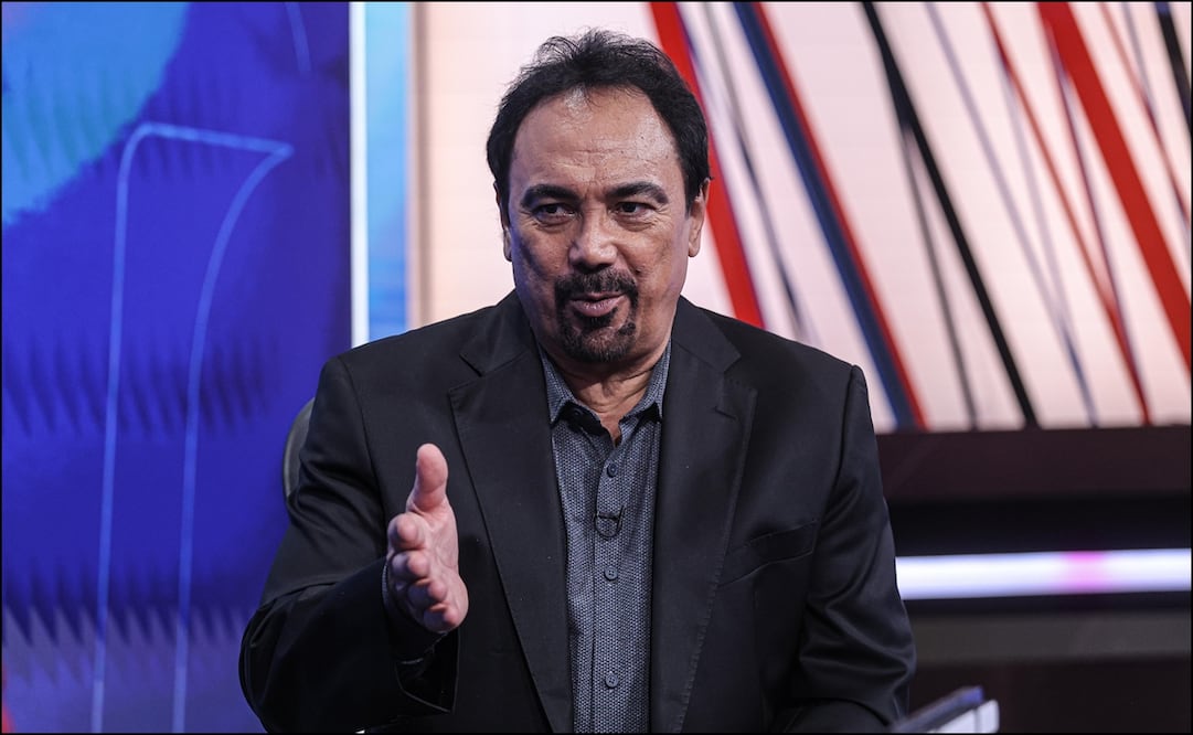 Hugo Sánchez, durante su charla con EL UNIVERSAL Deportes. FOTO: Gabriel Pano | EL UNIVERSAL