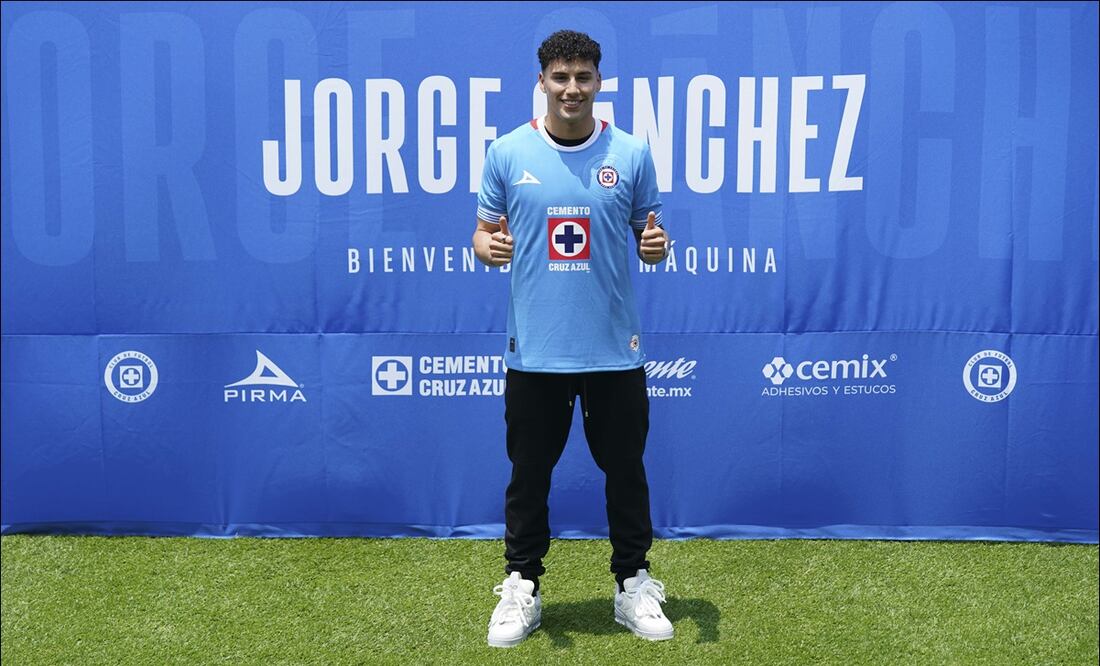 Jorge Sánchez, durante su presentación como nuevo refuerzo de La Máquina. FOTO: Imago7