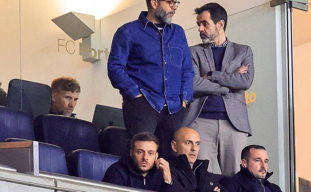 El argentino estuvo muy atento de su nuevo equipo. Foto: Especial.