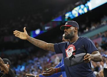 LeBron James nombra al team de USA como los Avengers que ganaron el oro en Paris 2024