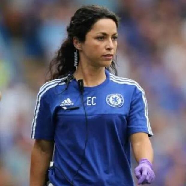 Eva Carneiro, durante su paso como médico del Chelsea. FOTO: Especial