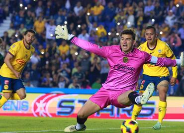 Sebastián Jurado sufre burlas por la afición del América y le recuerdan el 7-0 contra el Cruz Azul