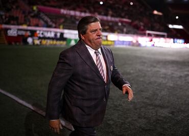 Miguel Herrera se lanzó contra aficionados de Tijuana, nuevamente