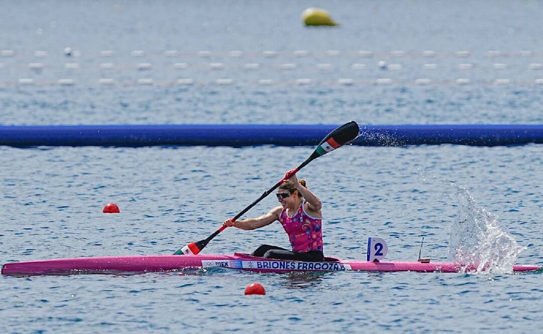 Beatriz Briones avanzó a las Semifinales de Canotaje. Foto: @COM_Mexico
