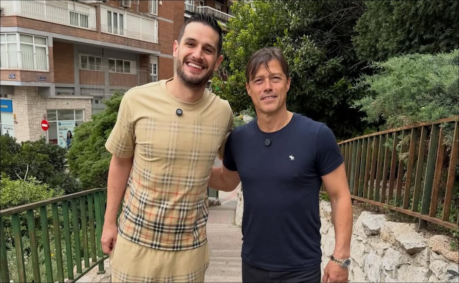 Adrián Marcelo y Matías Almeyda tuvieron un charla. FOTO: @adrianmarcelo10