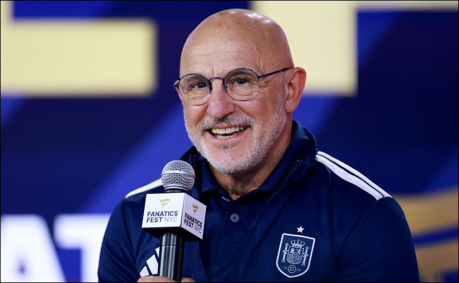 Luis de la Fuente, técnico de España, charla con la prensa previo a la Final de la Copa del Mundo 2026 ante Argentina. FOTO: AFP