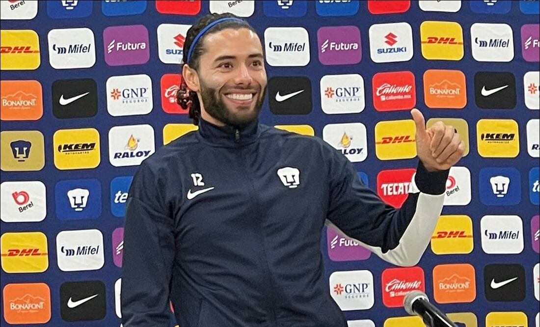 César Huerta, durante la conferencia de prensa de Pumas previo al duelo vs Cruz Azul. Foto: Miguel Flores /EL UNIVERSAL