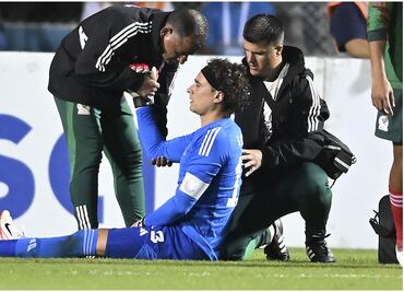 En Italia temen que la lesión de Memo Ochoa sea más grave de lo esperado