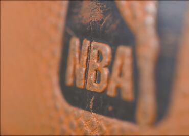 Exfigura de la NBA fue arrestada por violar las condiciones de su liberación