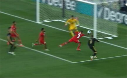 José Córdoba, jugador de Panamá, es acusado de haber amañado la Final contra México