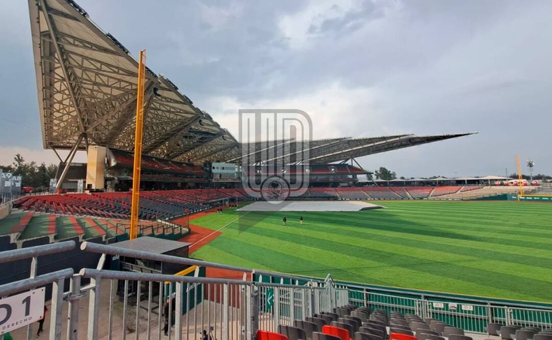 El esperado partido de beisbol tendrá que esperar un día más. Foto: Especial.