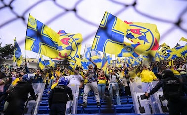 Aficionados del América se despiden de Fidalgo y Maximin / Foto: Imago7