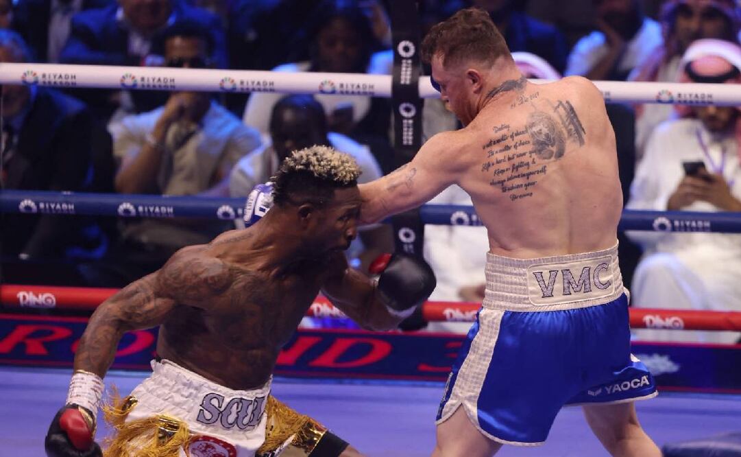 William Scull acusó que debió haber ganado la pelea al Canelo Álvarez. Foto: Agencias
