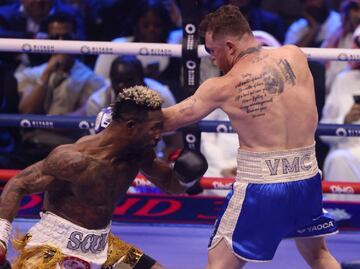 William Scull acusó fraude en su pelea ante Canelo Álvarez: "Me ganaron sin darme golpes"