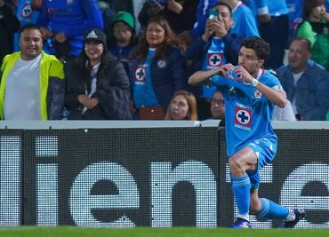 Cruz Azul derrota por la mínima diferencia al peor Santos de la historia
