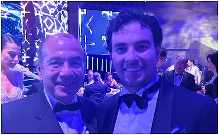 Felipe Calderón acompañó a 'Checo' Pérez en la entrega de trofeos de Fórmula 1