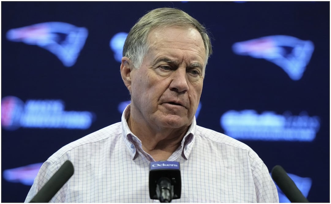 Bill Belichick en conferencia de prensa con los Patriots de New England / FOTO: AP