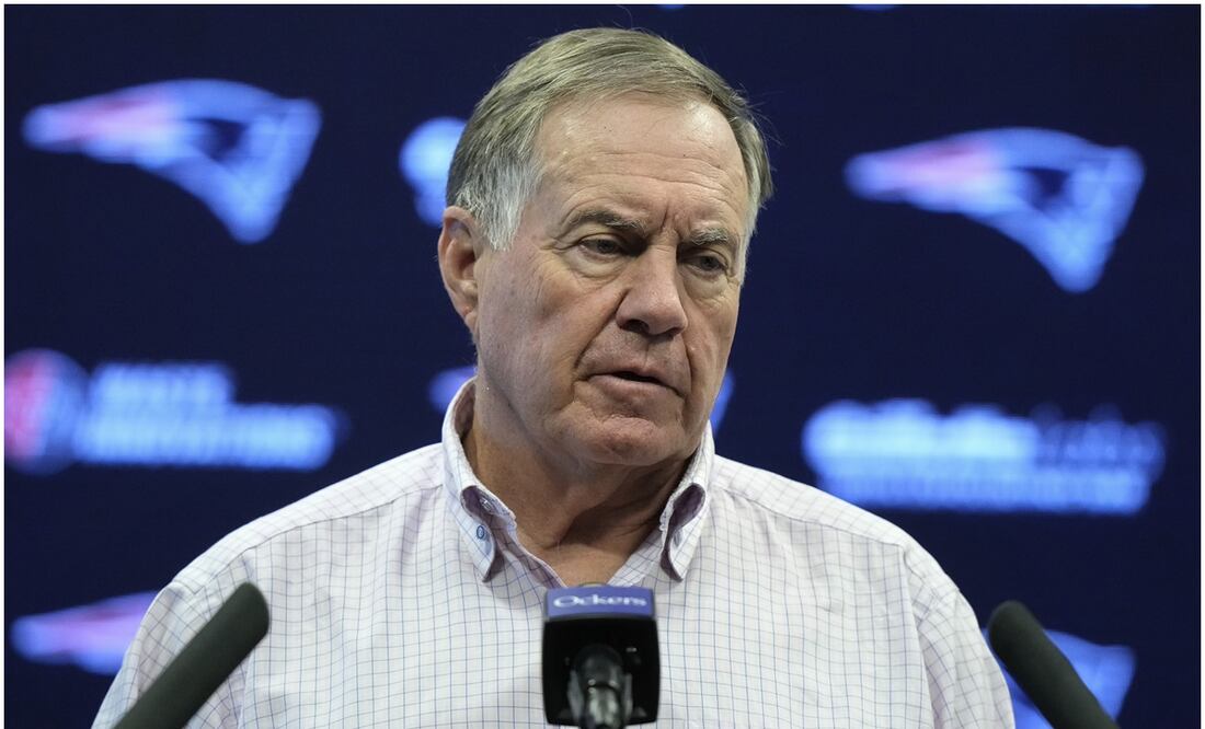 Bill Belichick en conferencia de prensa con los Patriots de New England / FOTO: AP