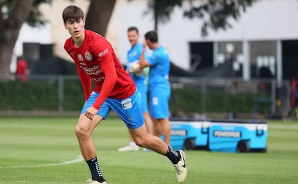 Hormiga González fue elegido para ser el titular de Chivas ante América en el Clásico