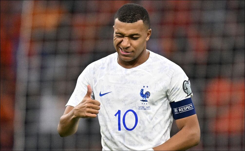 Kylian Mbappé porta el número 10 con la selección de Francia. FOTO: AFP