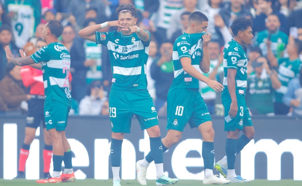 Santos Laguna suma su quinta victoria de manera consecutiva/ Foto: Imago7